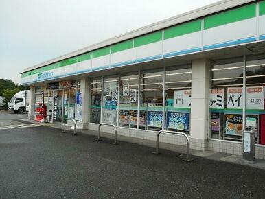 ファミリーマート押部谷木幡店