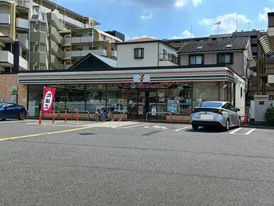 セブン　さいたま辻7丁目店