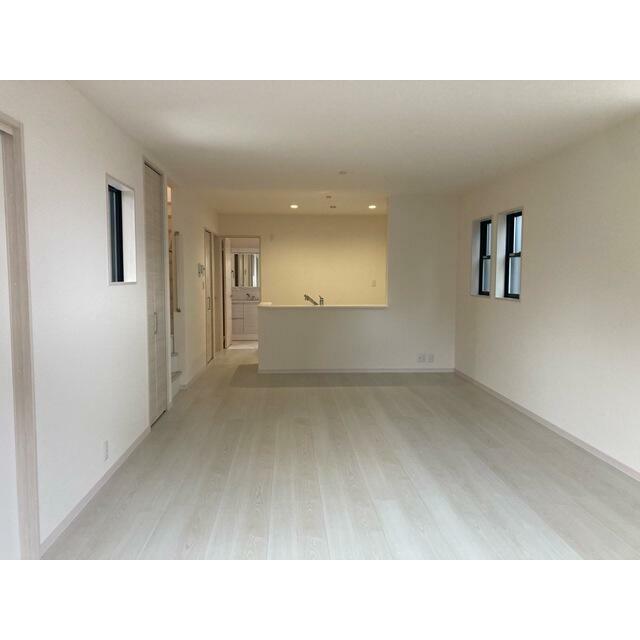 長い時間を過ごすリビングだから自分らしいスタイルを演出したい（1号棟）