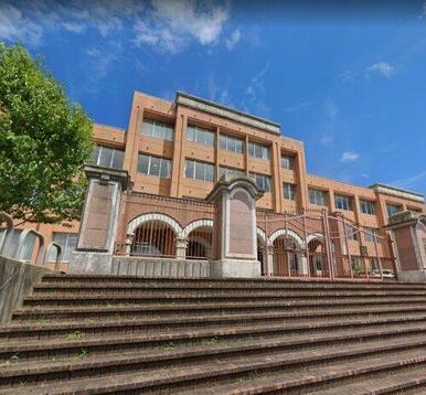 小矢部市立石動中学校