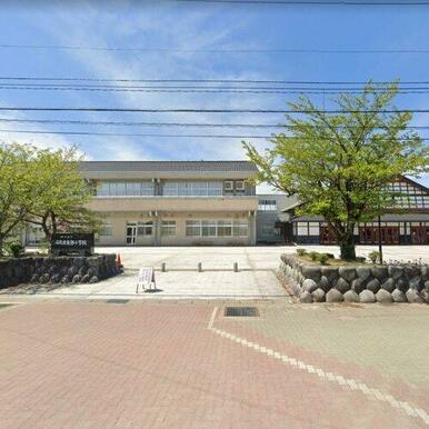 砺波市立砺波東部小学校