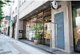 情報提供会社