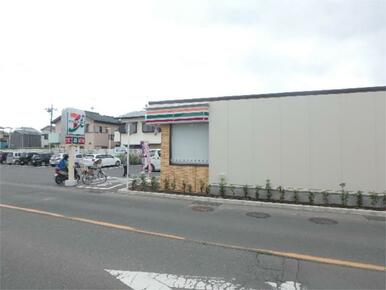 セブンイレブン　平塚横内店