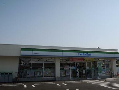 ファミリーマートふるや中野島店