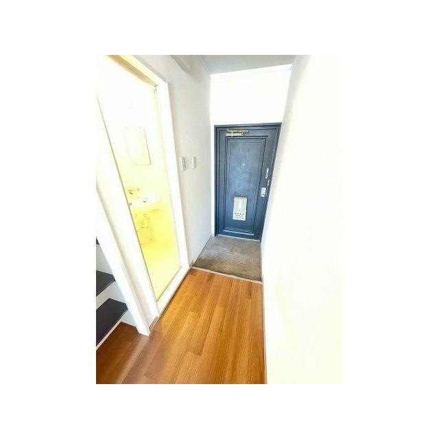 毎日通る玄関はこちらです