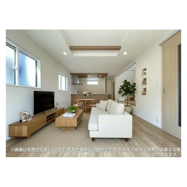 開放感あふれる折上天井！採光にもこだわった居心地の良い空間です♪