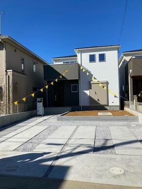 日を重ねるごとにこの佇まいに愛着が湧いてきそう（1号棟）