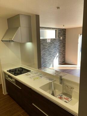 料理好きにおすすめ！ パスタを茹でながら同時進行で副菜・スープ作りも（1号棟）