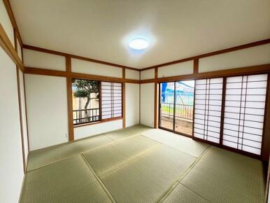 1階和室約8帖　別角度から