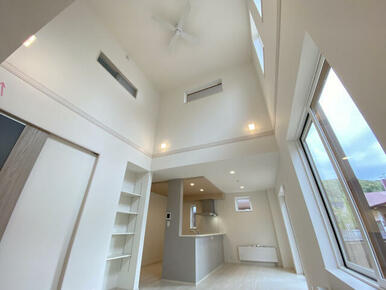 内観写真（1号棟）