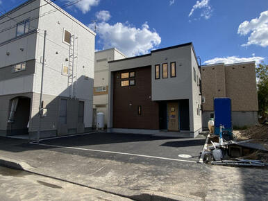 外観写真（2号棟）