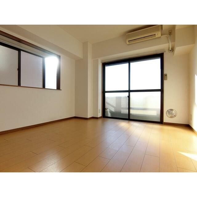 7.0帖の洋室です。