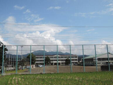 小山町立明倫小学校