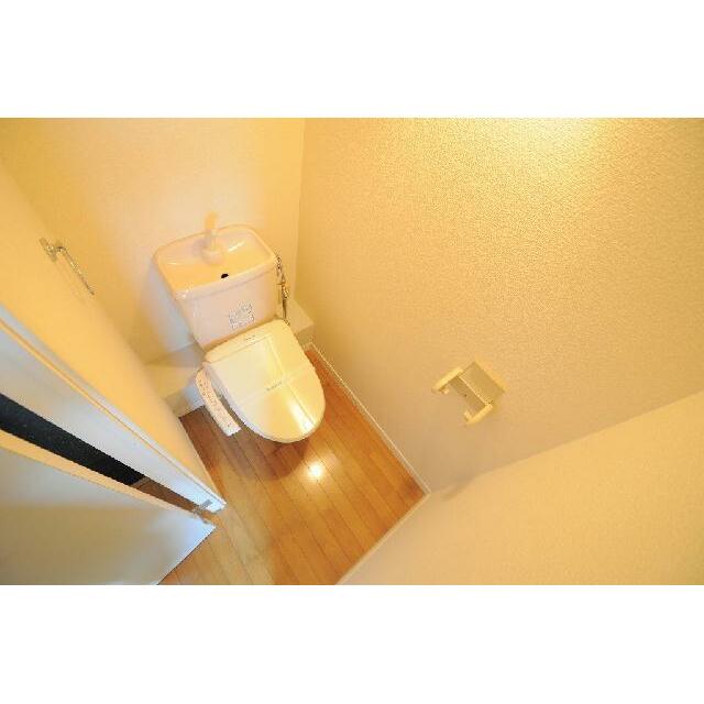 同タイプ部屋の写真となり設備等は現況と異なる場合があります。