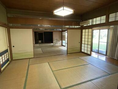 ３部屋の続き間の和室です。