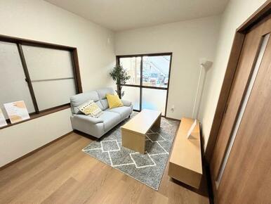 「LDK約14帖」拡張を行い約14帖ございます。