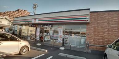 セブン-イレブン 八幡鳴水店