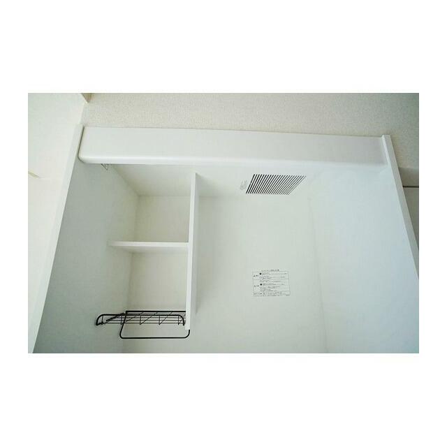 キッチン上部収納棚