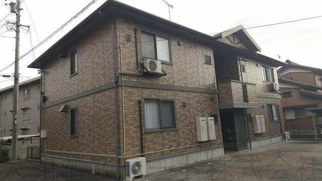 apartment 御津町西方梨野