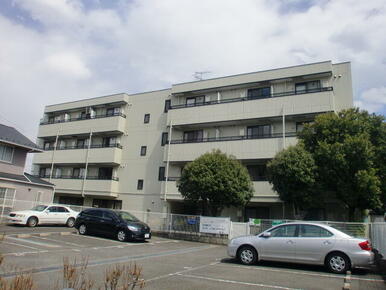 仙川駅周辺はお買い物にとても便利な立地です♪