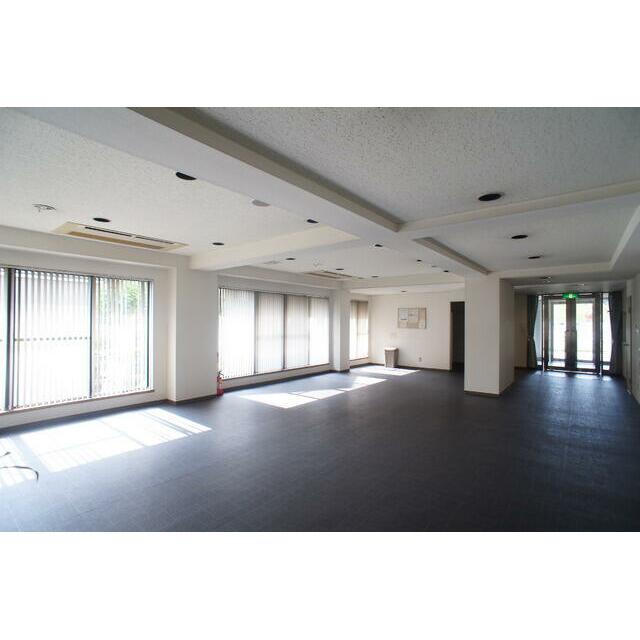 ひろびろとしたエントランス