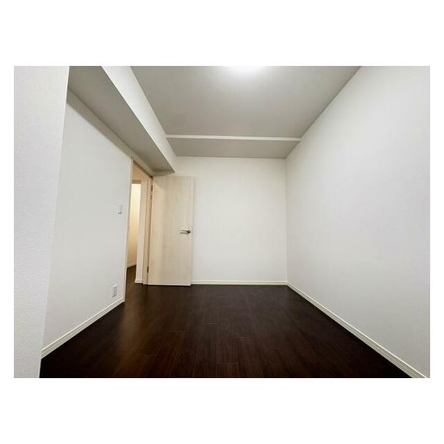 洋室約5.5帖　別角度