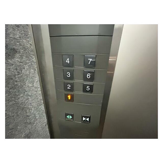 停止階物件です