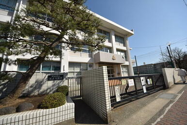 横須賀市立池上中学校