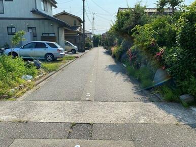 前面道路は融雪あり