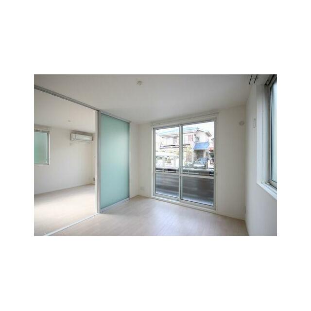 ２面採光です。