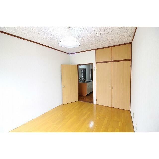 別号室の写真になります。