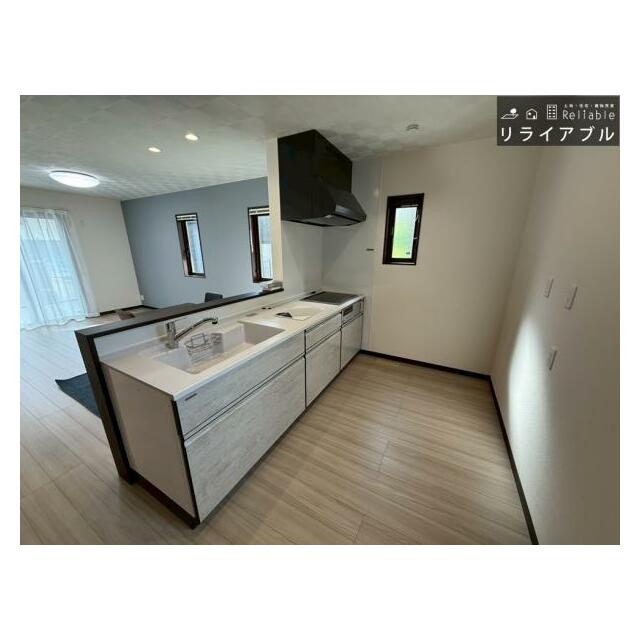 detached 本田町