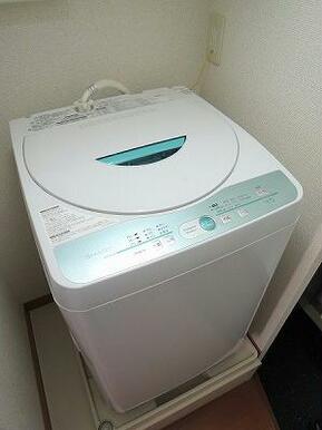 洗濯機　(実際とは異なる場合が御座います)