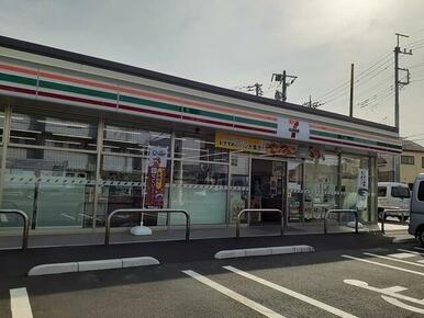 セブンイレブン草加八幡町店