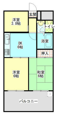 広いバルコニーが使いやすいマンションです。