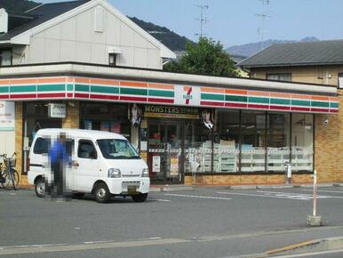 セブンイレブン京都上桂山田口店