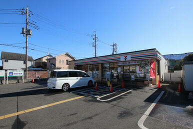 セブンイレブン 所沢上安松店