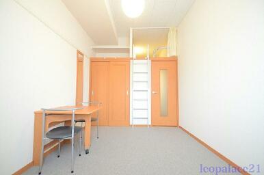 備品や設備仕様は号室等により異なります現地をご確認下さい。