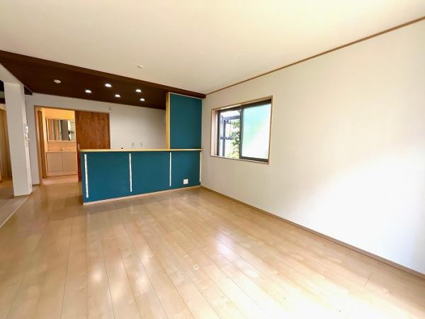 春日部市 東中野 (南桜井駅) 2階建 4LDKの画像
