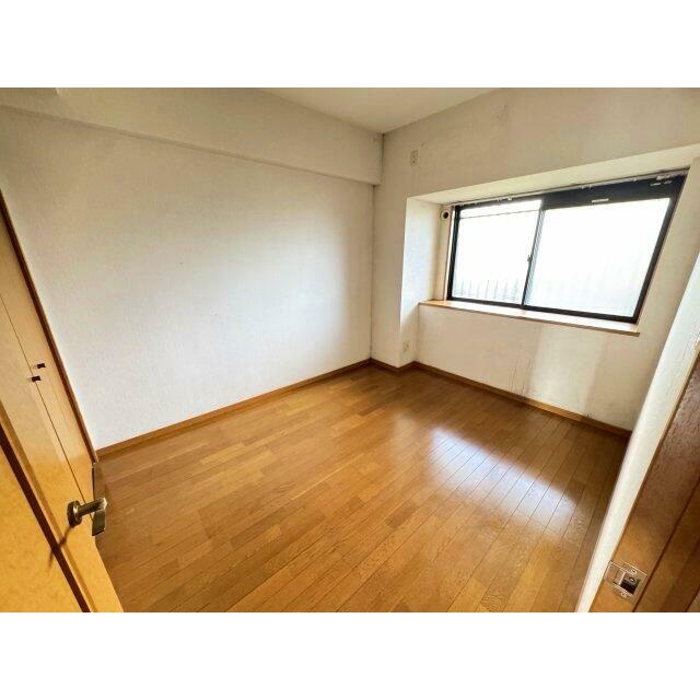 洋室部分。子供部屋や主寝室としてご使用いただけます。