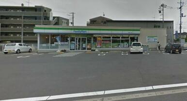 ファミリーマート取手米ノ井店