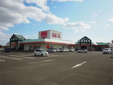 川副ショッピングセンター ラポール