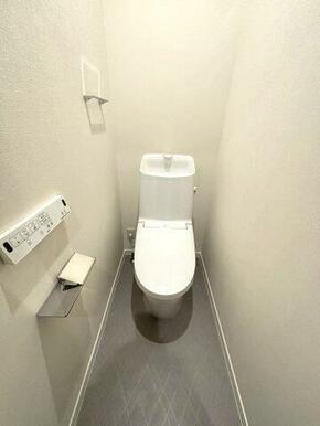 コンパクトで使いやすいトイレです
