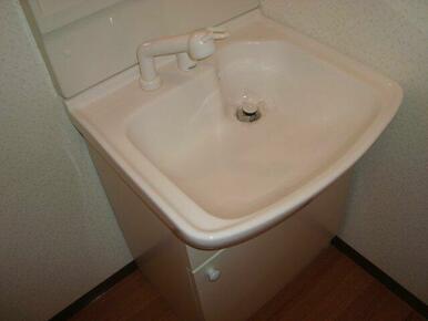 洗髪洗面化粧台