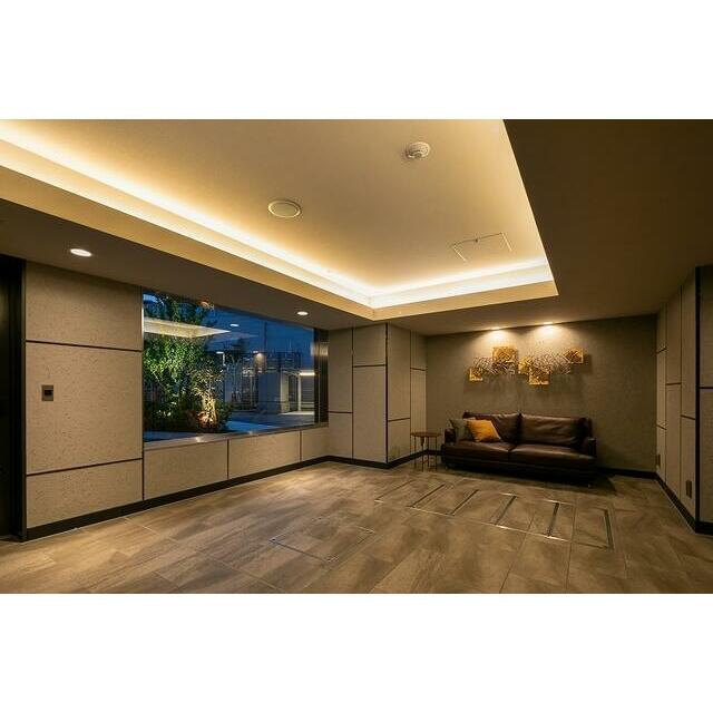 エレベータホール2025年4月撮影