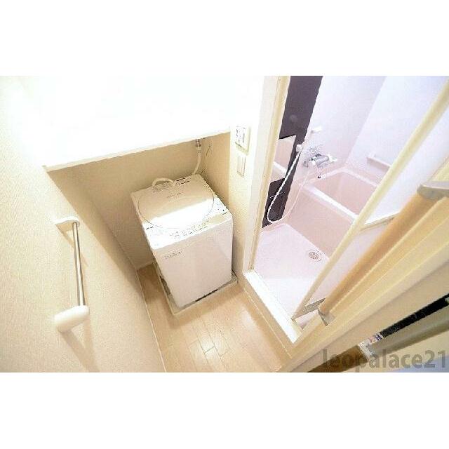 便利な室内洗濯機置き場
