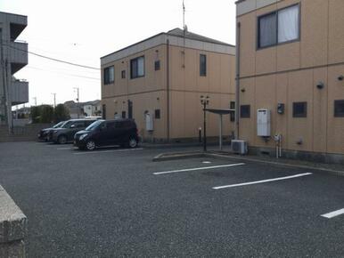 ☆敷地内に駐車場ございます◎（駐車場2台付）☆