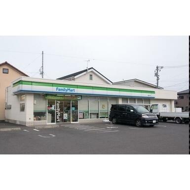 ファミリーマート　大谷店