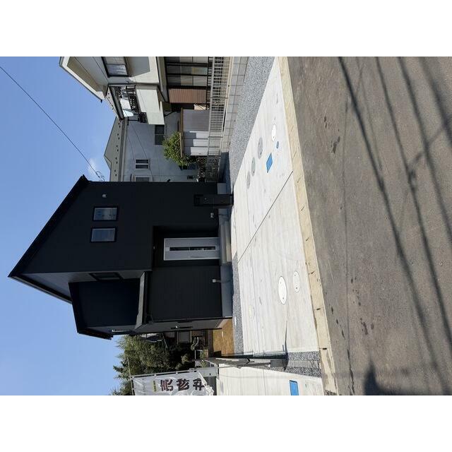 駐車場は並列2台駐車