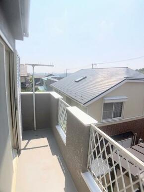 2階　バルコニー